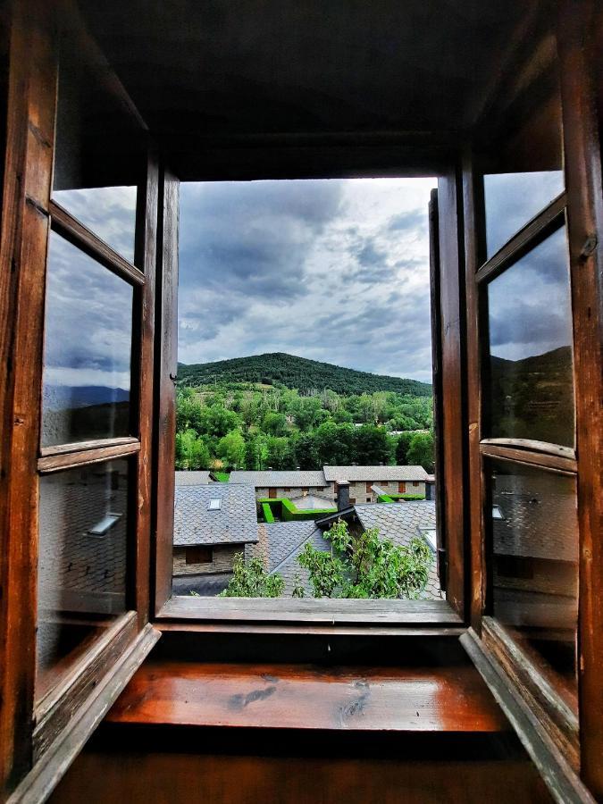 L' Antiga Cadarnera Villa Bor Buitenkant foto