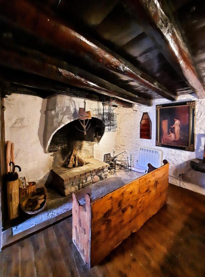 L' Antiga Cadarnera Villa Bor Buitenkant foto